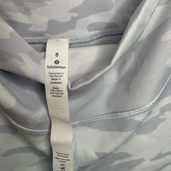 lululemon Wunder Under Yoga Pants - Picture 6 of 6